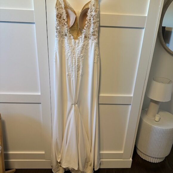 Calla Blanche 121118 Bethany - Picture 5 of 7